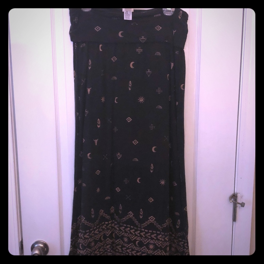 ⭐️Axtec print maxi skirt